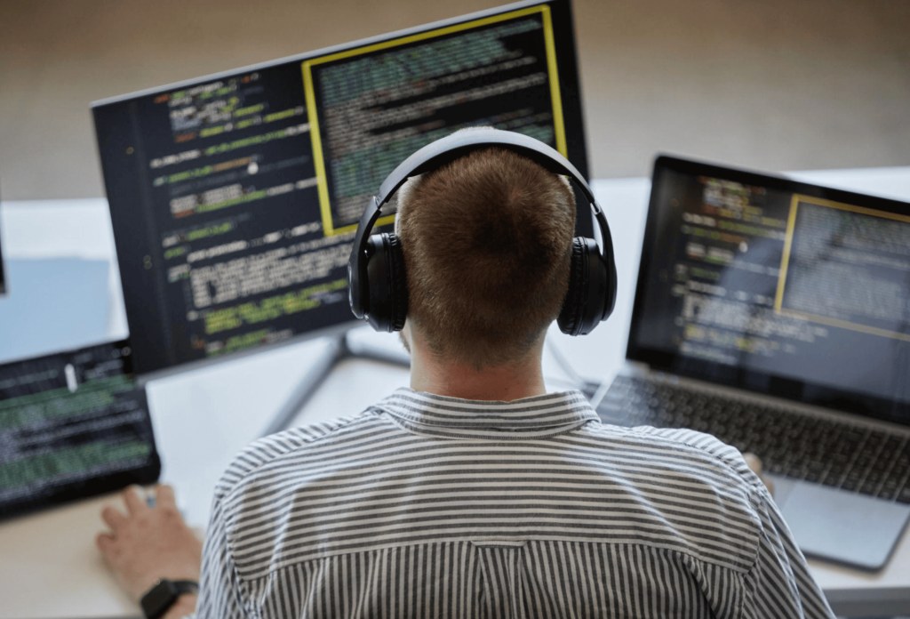 أفضل تخصصات الهندسة بالترتيب - ENGVICE